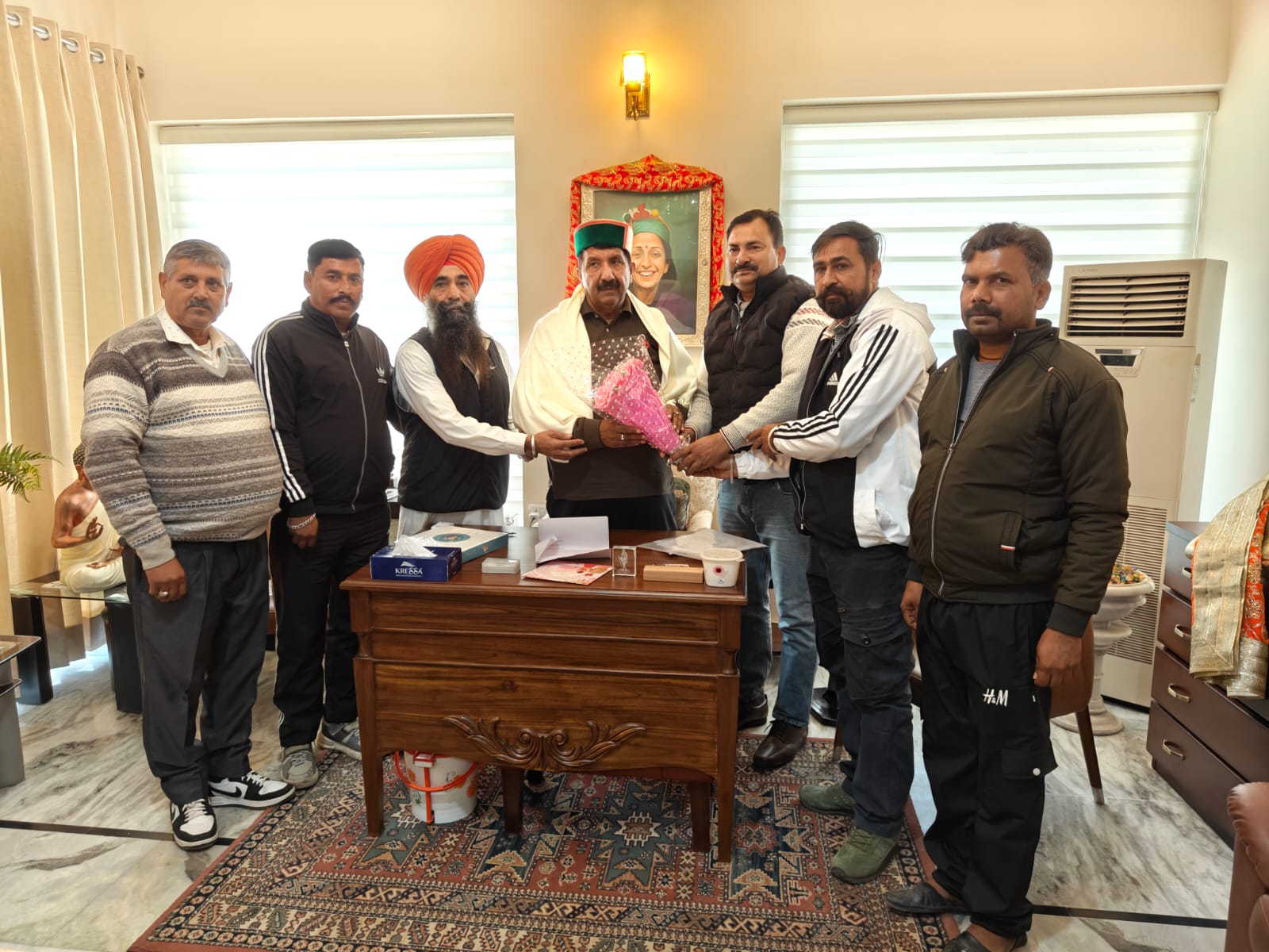 Driver-Conductor Federation of Una met Deputy Chief Minister Mukesh Agnihotri